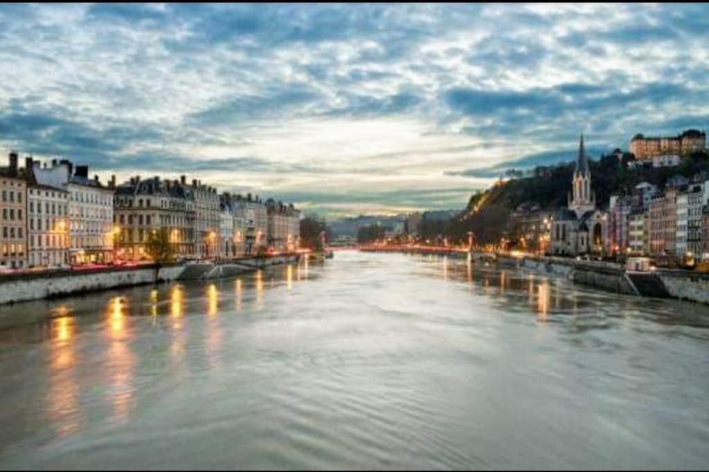 Chaleureux Studio Coeur St Jean Bellecour Lyon Exteriér fotografie